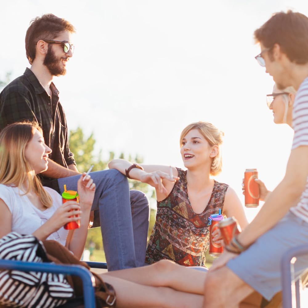 أغطية علب الصودا مع القش (4 قطع)